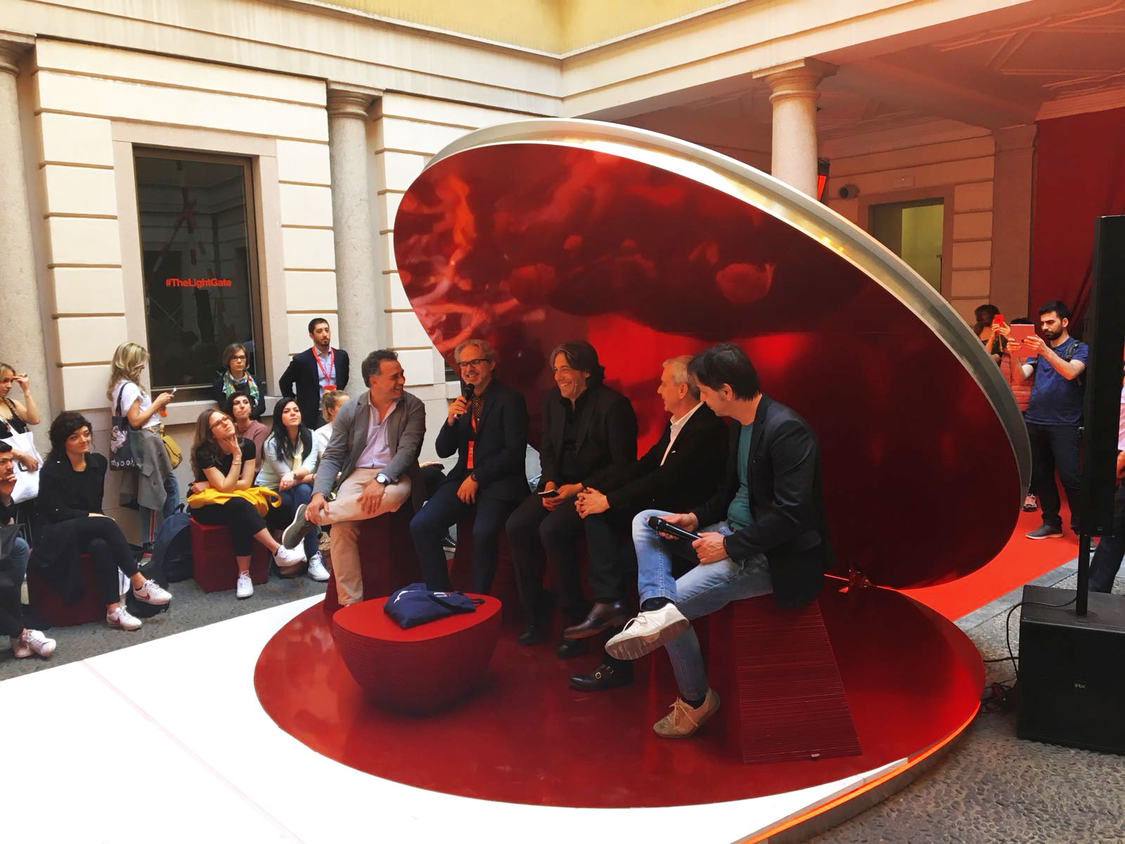 New iGuzzini space unveiled in Milan